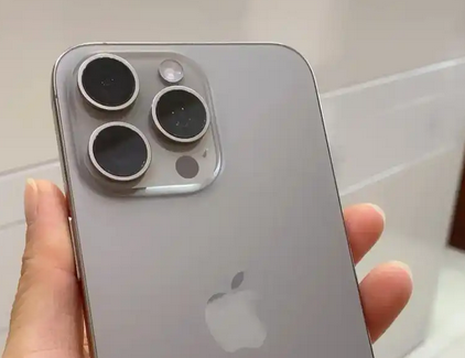 石楼iPhone15序列号查询分享如何查找苹果15手机序列号的位置